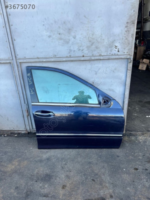 MERCEDES W-203 SAĞ ÖN KAPI