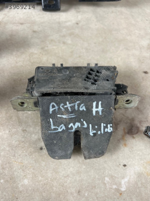 Opel astra H çıkma bagaj kiliti