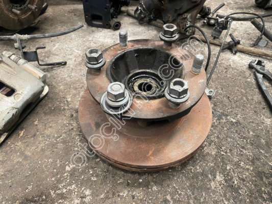 MİTSUBİSHİ FUSO TF B35 A35 ÇIKMA ORJİNAL ÖN PORYA DİSK