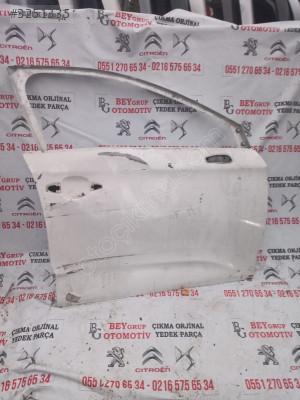 C4 SAĞ ÖN KAPI 9004CY B7 ORJİNAL ÇIKMA YEDEK PARÇA