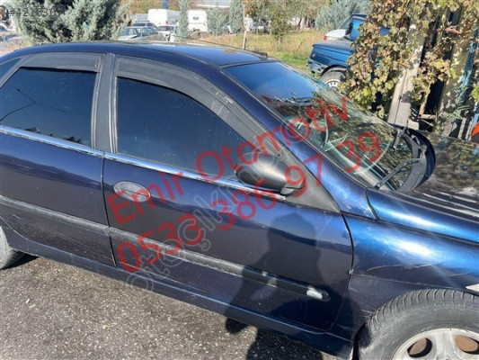 Renault Laguna 1 sag ön kapı komple