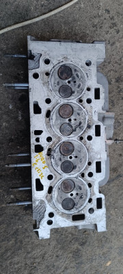 C elysee Euro 5 motor üst kapağı
