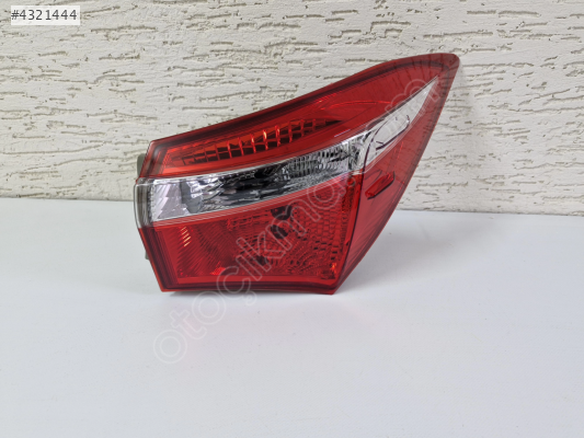 TOYOTA COROLLA SAĞ ARKA STOP LAMBASI SIFIR 2013-2016