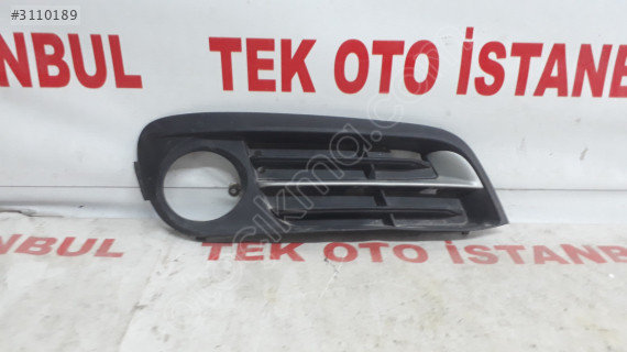 BMW F10 SİS KAPAĞI SAĞ