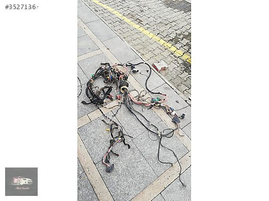 Renault Megane 2 elektrik tesisatı orjinal çıkma