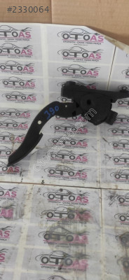 Hyundai İ20 GAZ PEDALİ 32700-1RXXX