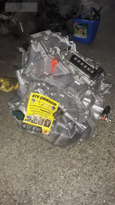 TOYOTA C-HR HYBRİD OTOMATIK ŞANZIMAN 20A318 2387389