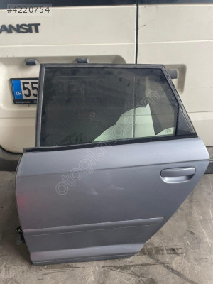 AUDİ A3 SPORTBACK SOL ARKA KAPI BOŞ ORJİNAL ÇIKMA