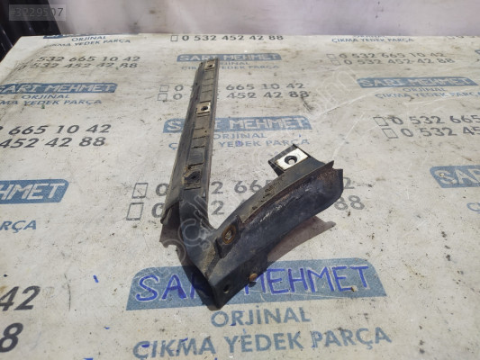 ÇIKMA VW PASSAT B5 SAĞ ARKA TAMPON BRAKETİ 3B5807394