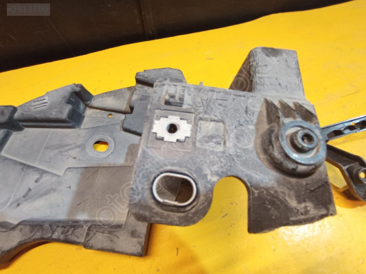 RENAULT FLUENCE SOL FAR TAMPON BAĞLANTI AYAĞI 622230011R
