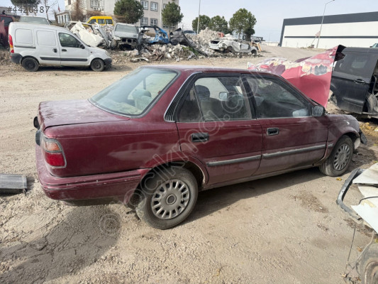 Toyota Corolla 1989 - 1992 Sağ ön kapı