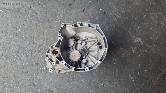 Ford Focus 3 Dizel 6 İleri Şanzıman Komple - Oto Çıkma Parç