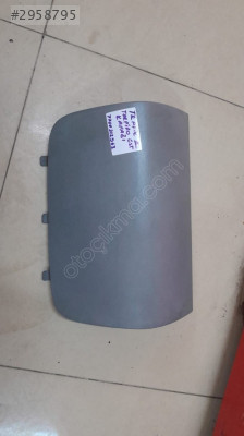 TRAFİK 2 TORPİDO ÜST KAPAĞI 7700312963