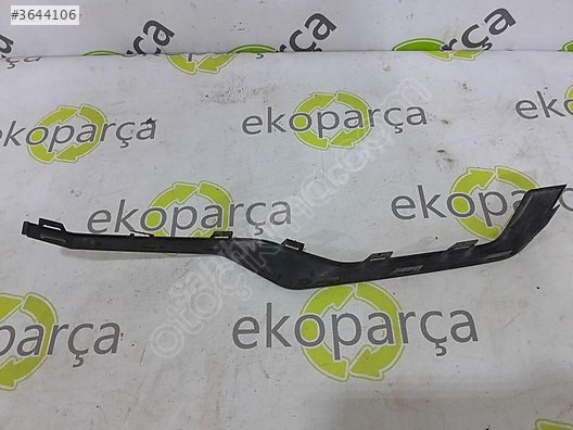 BMW 7 SERİSİ 2023 2025 G70 ARKA TAMPON KROM ŞERİDİ 8081599
