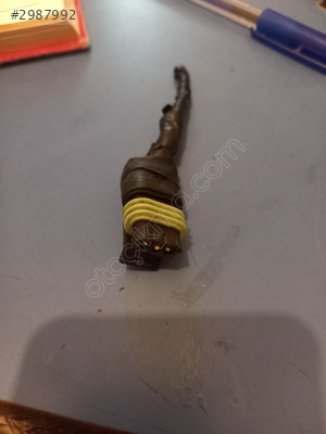 Laguna 1 gaz kelebeği rölanti motor soketi