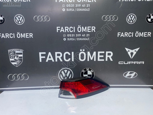 TOYOTA COROLLA  CROSS SAĞ DIŞ STOP ORJİNAL HATASIZ