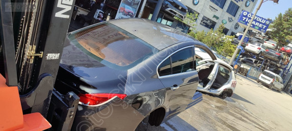 OPEL İNSİGNİA A KASA TAVAN ARKA VE DİĞER PARÇALAR