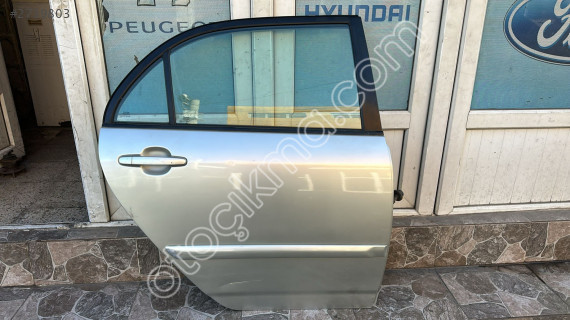 2005-2007 Toyota Corolla Sağ Arka Kapı Gri Orjinal Çıkma