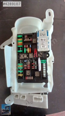 TURKUAZ BMW G30 SİGORTA KUTUSU E90 SİGORTA TABLASI ORJ SORUNSUZ