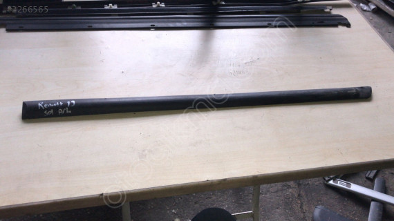 Renault 19 sol arka kapı bandı