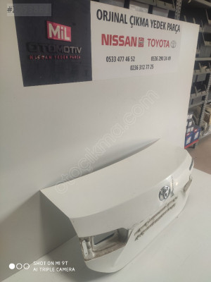 Corolla Bagaj Kapağı - Toyota Orijinal - Mil Oto Çıkma Parça