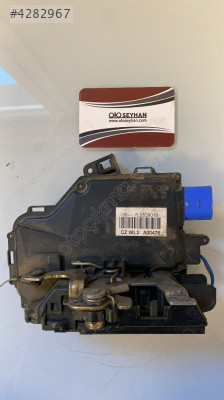 7L0839016 skoda octavia 2005 sağ arka kapı kilidi