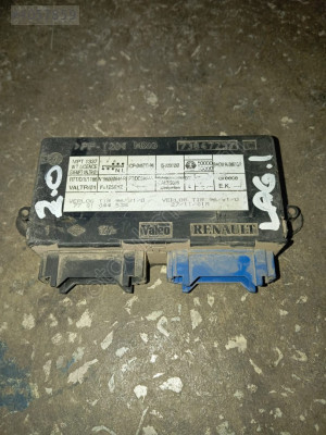 73847257 RENAULT LAGUNA 1 MERKEZİ KİLİT BEYNİ