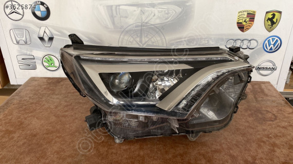 TOYOTA RAV-4 İçin Orjinal Çıkma Sağ Far - Hatasız