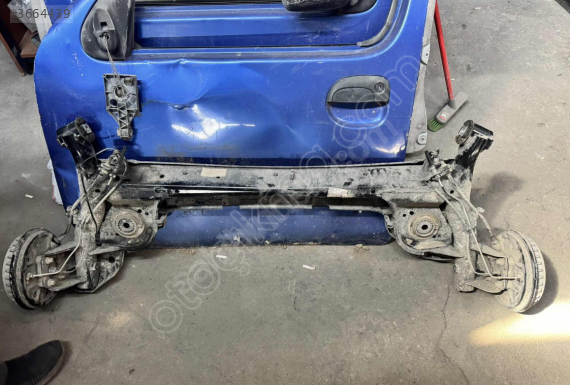 RENAULT CLİO 5.5 ARKA DİNGİL ORJİNAL HATASIZ EYUPCAN OTO'DA