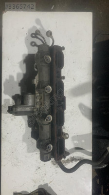 06D133209T vw golf passat emme manifoldu