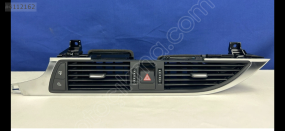 AUDİ A6 A7 KALORİFER IZGARASI