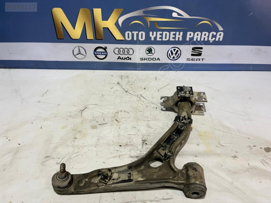 MERCEDES A180-A200 W176 SAĞ ÖN TABLA