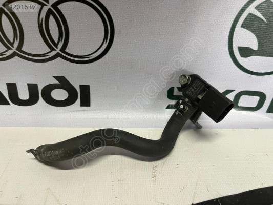 VOLKSWAGEN-SEAT-SKODA-AUDI BASINÇ SENSÖRÜ 04L 906 051 B