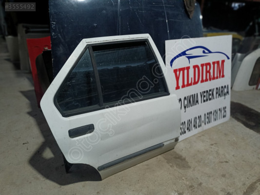 RENAULT R19 HATASIZ SAĞ ARKA KAPI
