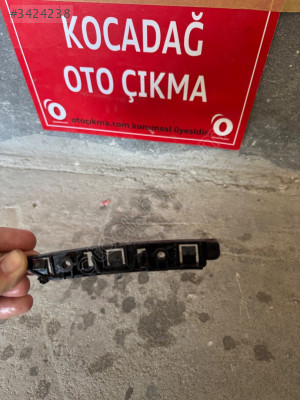 Fiat Egea ön tampon bağlantı braketi