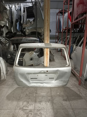 TOYOTA COROLLA SW BAGAJ KAPISI 2002-2007 ÇIKMA PARÇA ORJİNAL