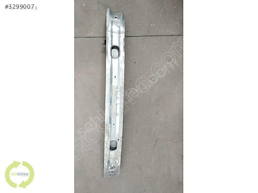 AUDI A4 2018 2021 ÖN TAMPON DEMİRİ 8W0807113