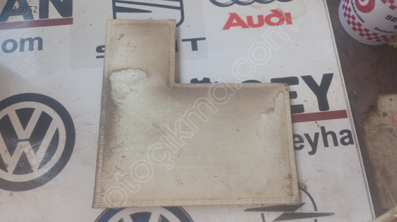 5F0864733 Seat Leon 2015 arka tampon iç sünger