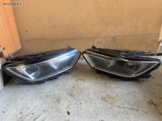 VOLKSWAGEN PASSAT B8 SAĞ SOL FAR