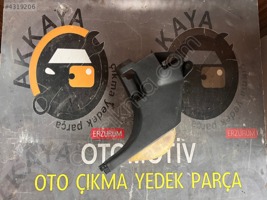 769121359R Clio 5 Sol ön Marşbiyel Kaplaması Orjinal Çıkma