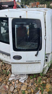 OPEL COMBO C SAĞ BAGAJ KAPAĞI.OTO ERKAN ÜNYE