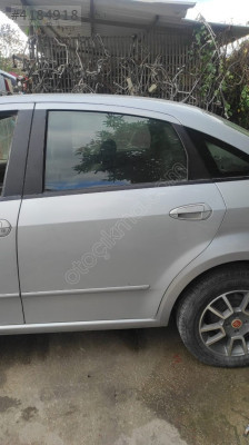 FİAT LİNEA SOL ARKA KAPI