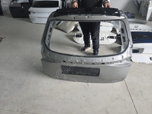 CHERY OMADA 5 GRİ BAGAJ KAPAĞI ORJINAL LOKALLIK