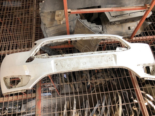 FORD FOCUS ÖN  TAMPON VE TÜM ÇIKMA PARÇALAR