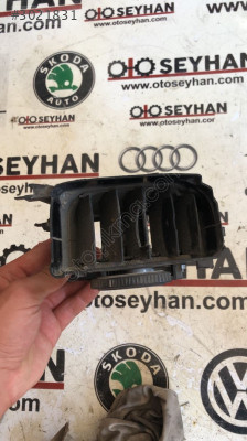 5K0815736D Volkswagen Golf 6 orta havalandırma ızgarası
