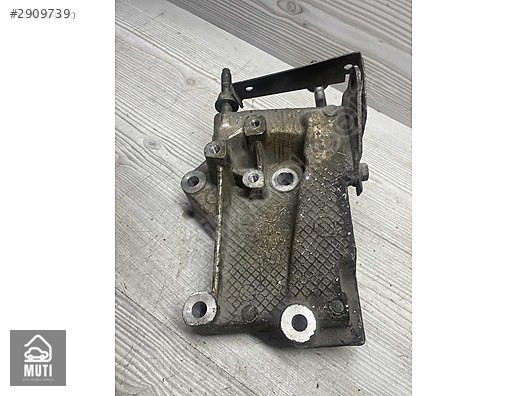 CİTROEN SAXO 1.5 MOTOR BAĞLANTI KULAĞI