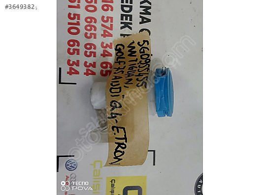 VOLKSWAGEN TİGUAN GOLF 7 SİLECEK SU DOLDURMA BORUSU OEM 5g095545