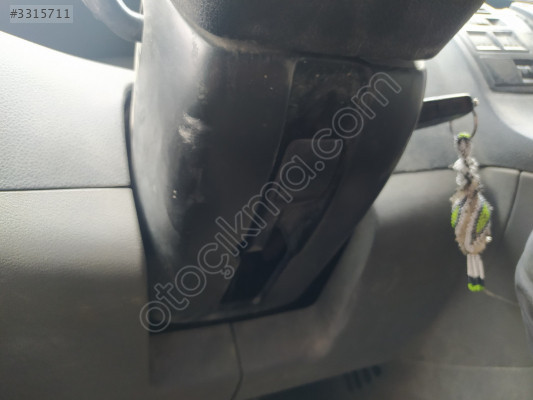 ÇIKMA VW TRANSPORTER T5 DİREKSİYON ALT ÜST PLASTİĞİ