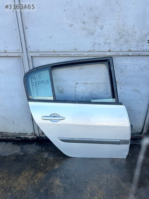 MEGANE 2 SAĞ ARKA KAPI HATASIZ BOYASIZ ORJİNAL PARÇA ÇIKMA