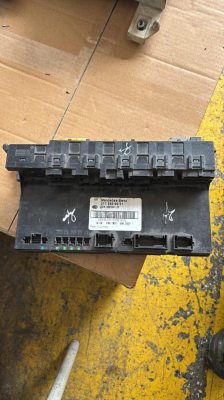 A2115459301 MERCEDES BENZ W211 ARKA SAM BEYNİ